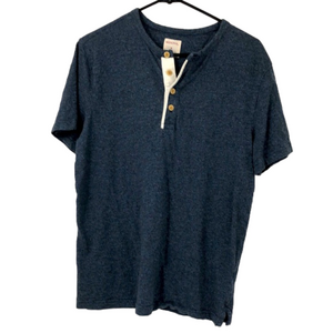 4/$20 Merona short sleeve T-shirt. Size M